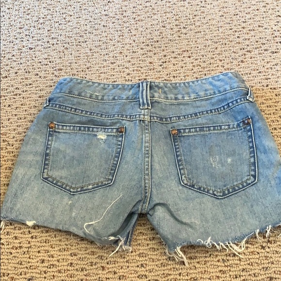 free people herbalife distressed jean shorts. - Picture 2 of 8